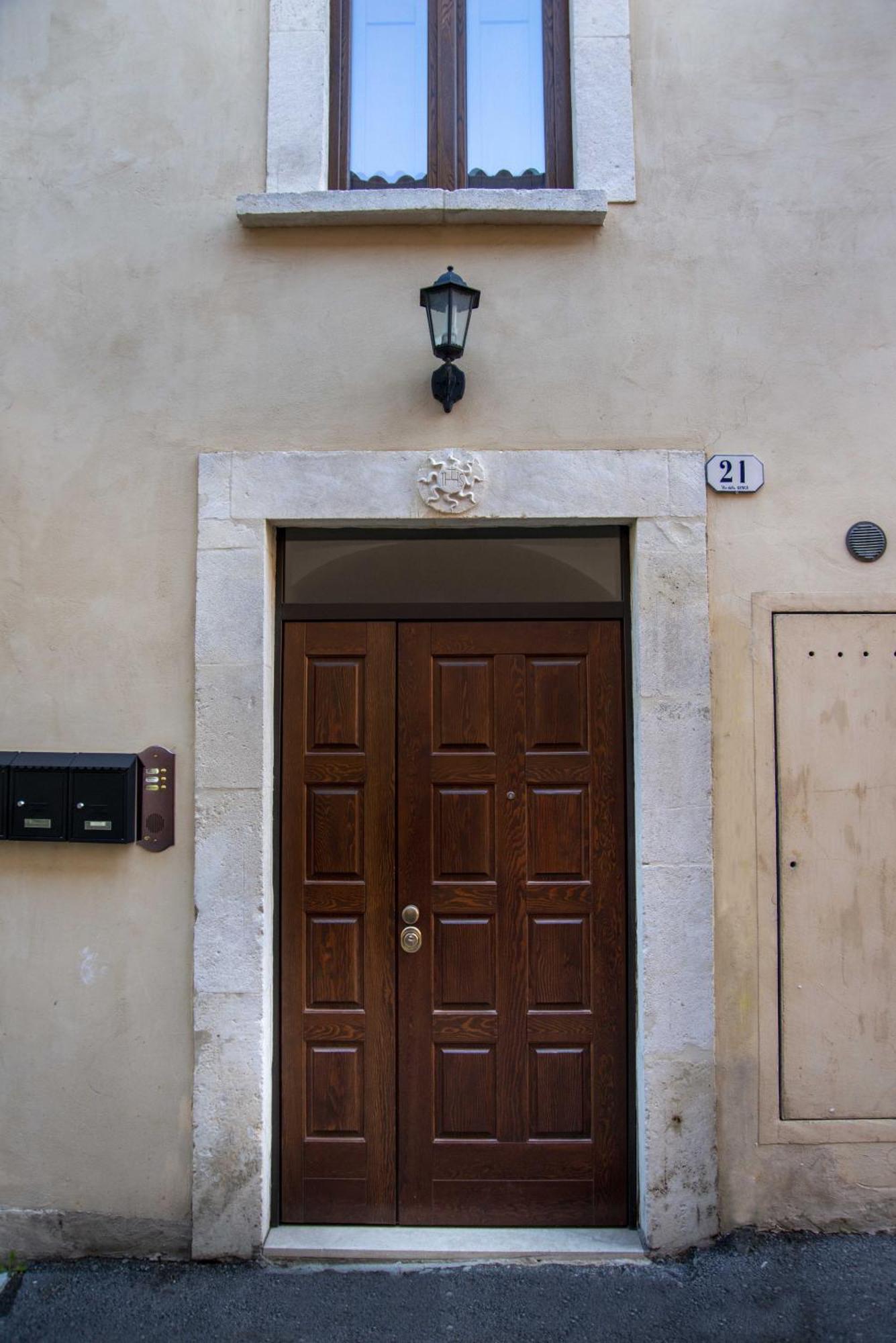 Casa Fedele Διαμέρισμα Λ' Άκουιλα Εξωτερικό φωτογραφία